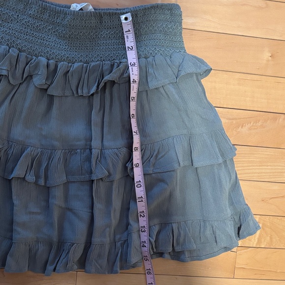 Two piece skirt set - Picture 6 of 6